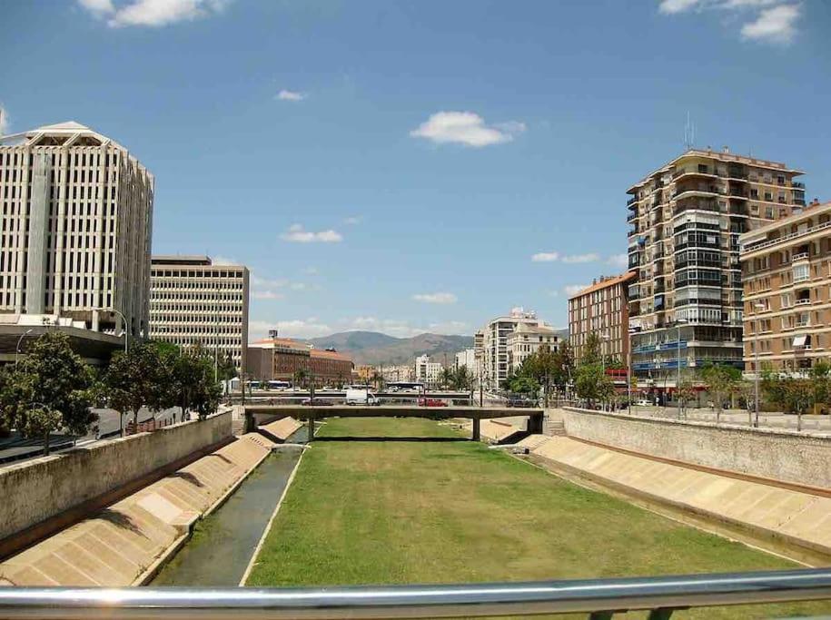 דירות מאלגה El Rincon De Apolo. Atico Con Aparcamiento Gratis. מראה חיצוני תמונה